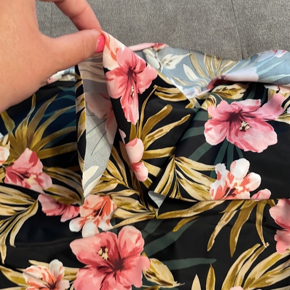 Kona Sol Black Floral One Piece Swimsuit - Picture 4 of 8